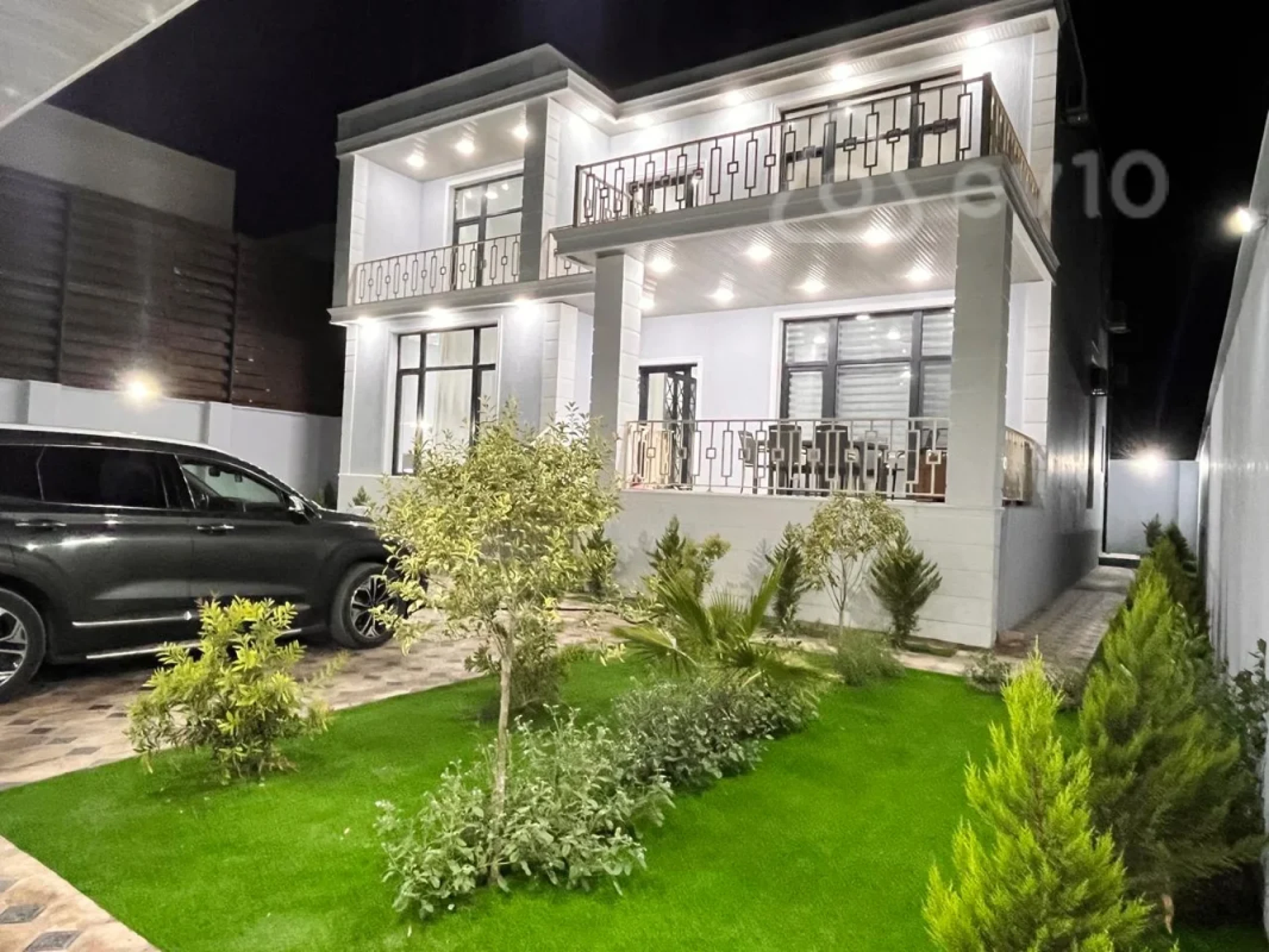 Satılır 5 otaqlı həyət evi 320 m²