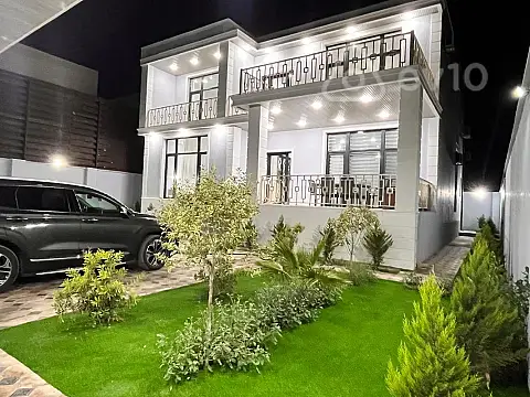 Satılır 5 otaqlı həyət evi 320 m²