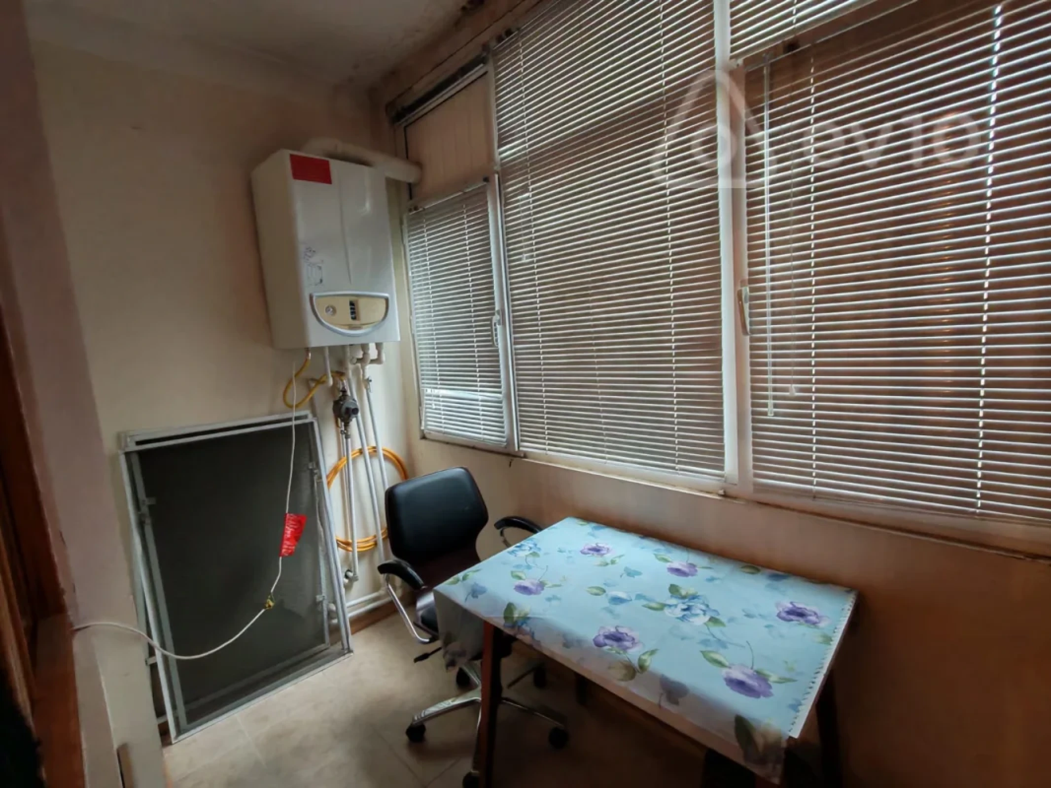 Kirayə verilir 5 otaqlı köhnə tikili 120 m²