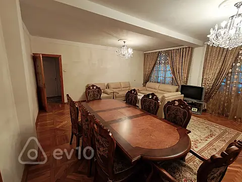 Kirayə verilir 5 otaqlı köhnə tikili 120 m² — Bakı, Binəqədi 5 otaq 120.00 m²