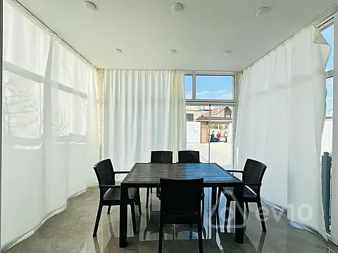 Satılır 4 otaqlı həyət evi 140 m²