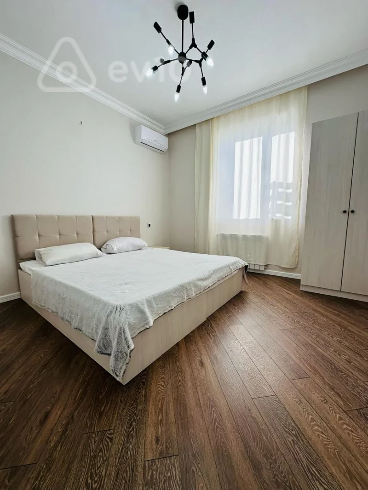 Satılır 4 otaqlı həyət evi 140 m²