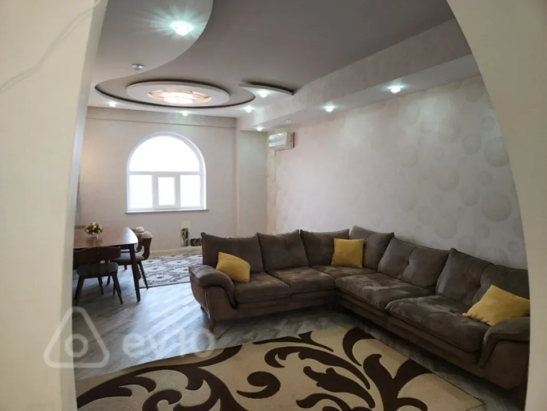 Satılır 3 otaqlı yeni tikili 125.5 m²