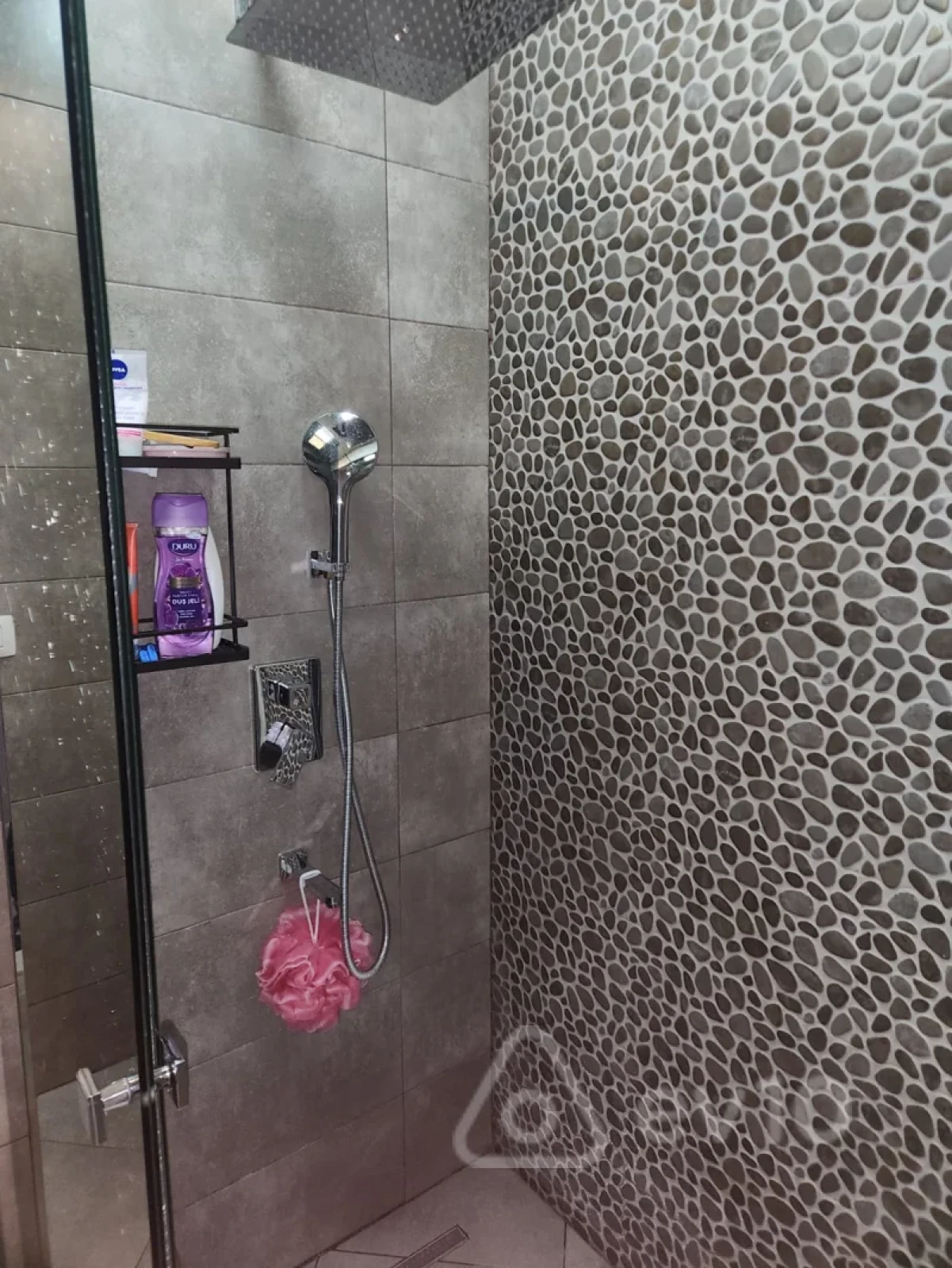 Satılır 3 otaqlı yeni tikili 125.5 m²