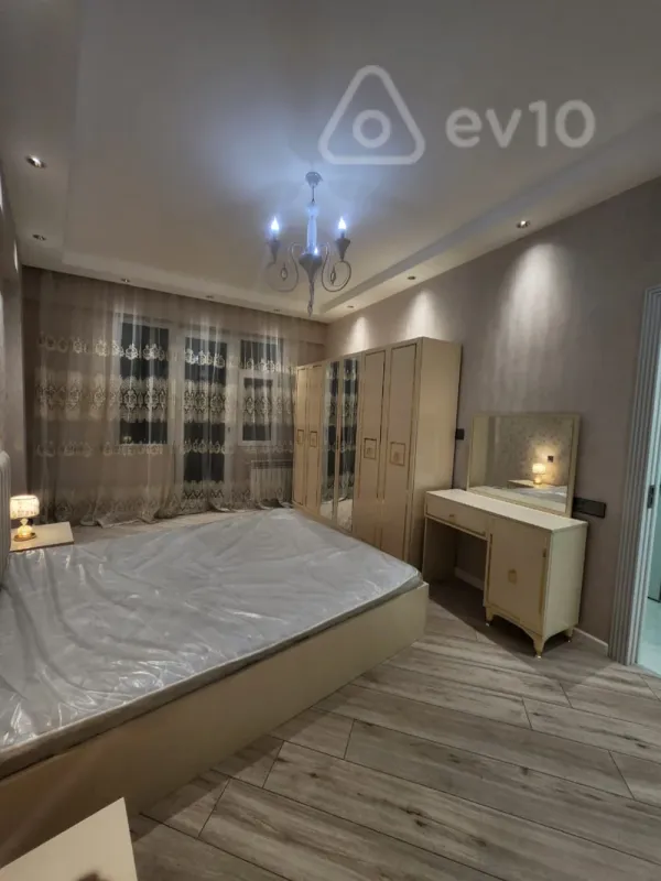 Satılır 3 otaqlı yeni tikili 98 m²