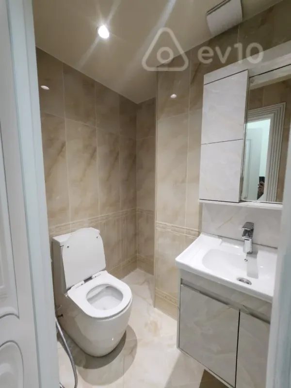 Satılır 3 otaqlı yeni tikili 98 m²