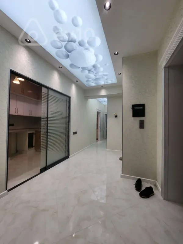 Satılır 3 otaqlı yeni tikili 98 m²