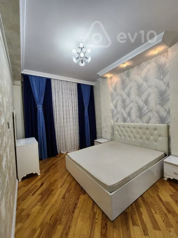 Satılır 2 otaqlı yeni tikili 64 m²