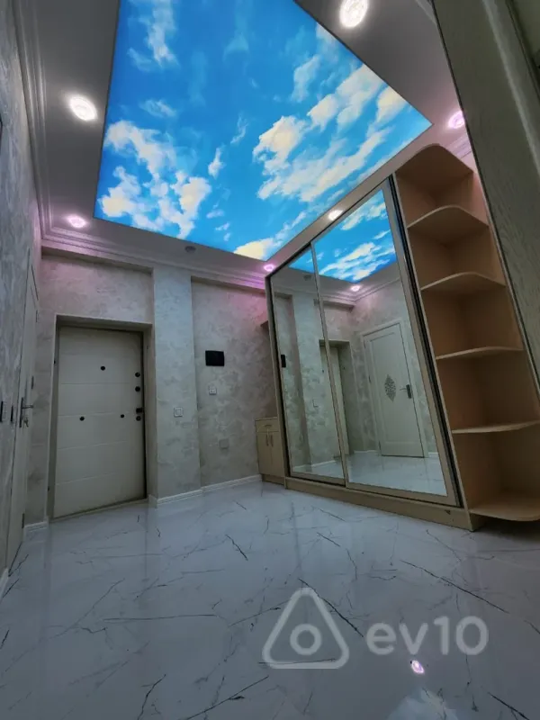 Satılır 2 otaqlı yeni tikili 64 m²