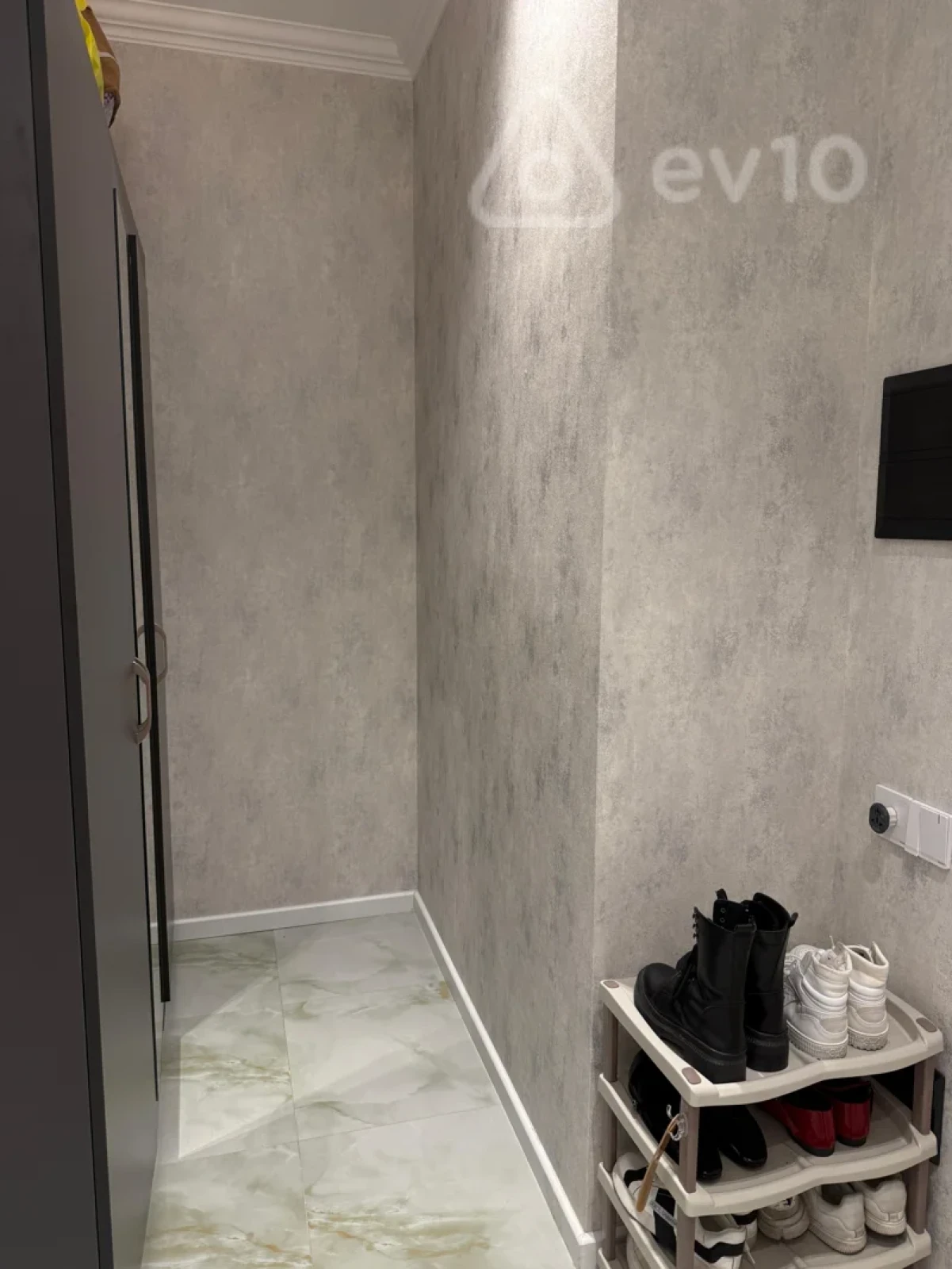 Kirayə verilir 2 otaqlı yeni tikili 65 m²