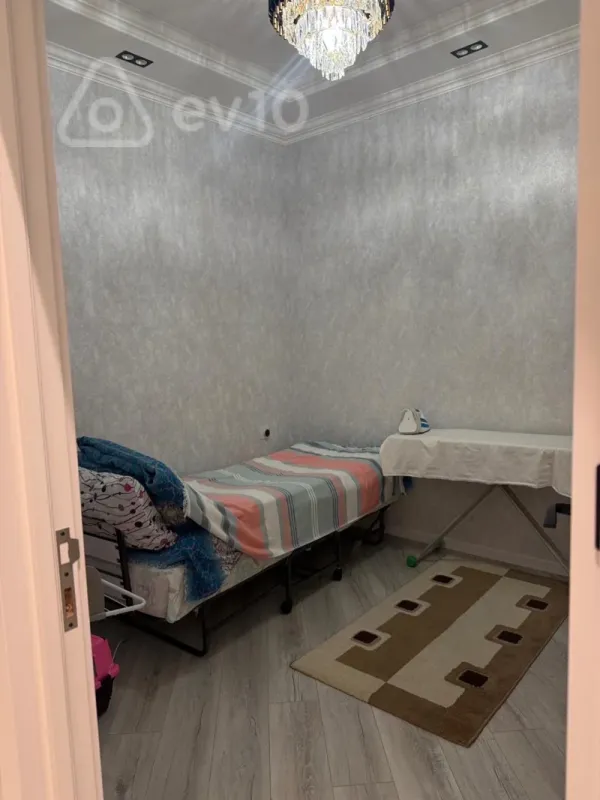 Kirayə verilir 2 otaqlı yeni tikili 65 m²