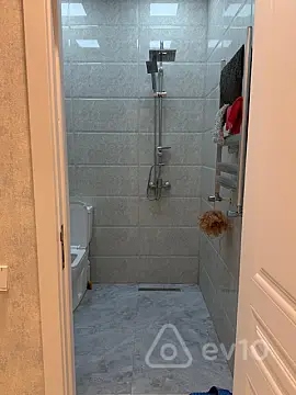 Kirayə verilir 2 otaqlı yeni tikili 65 m²