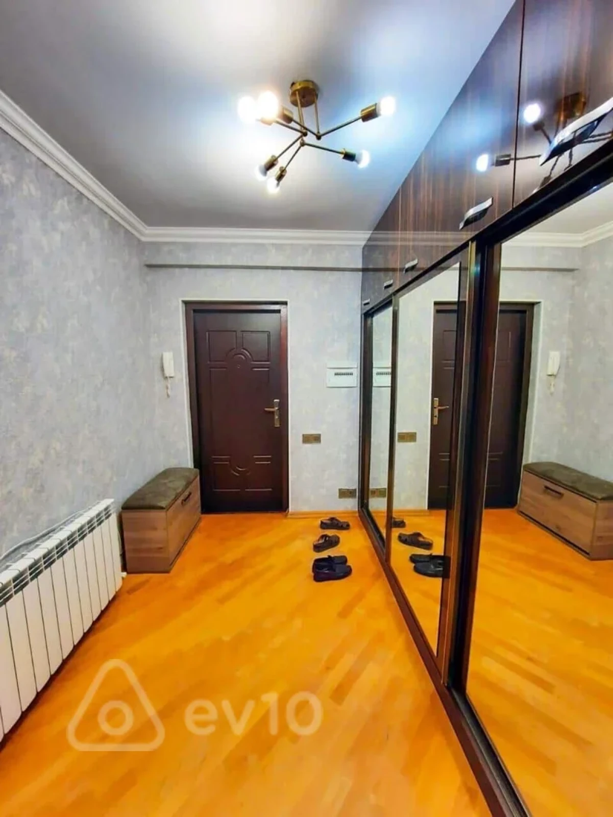 Kirayə verilir 3 otaqlı yeni tikili 100 m²