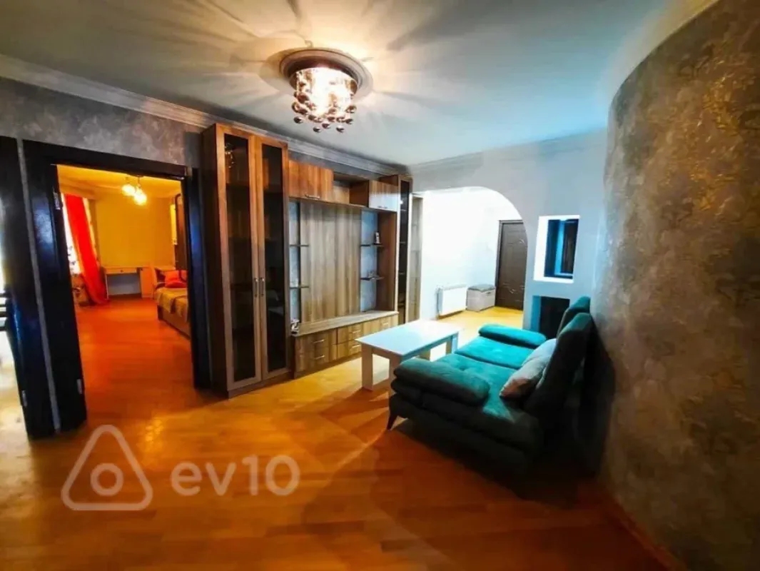 Kirayə verilir 3 otaqlı yeni tikili 100 m²