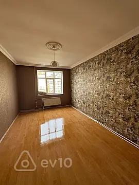 Satılır 3 otaqlı yeni tikili 115 m²