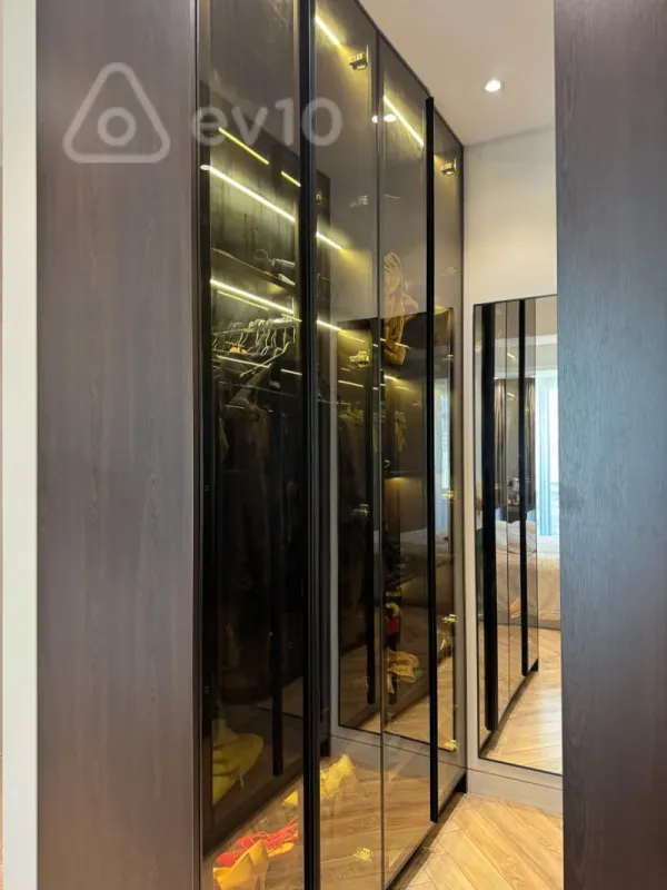 Kirayə verilir 2 otaqlı yeni tikili 80 m²