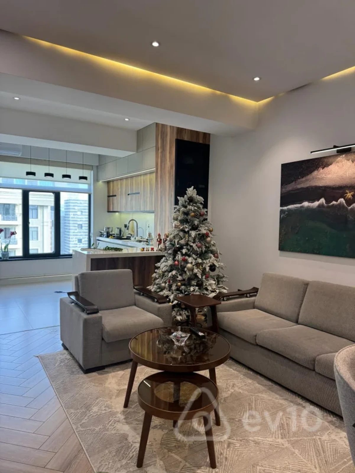 Kirayə verilir 2 otaqlı yeni tikili 80 m²