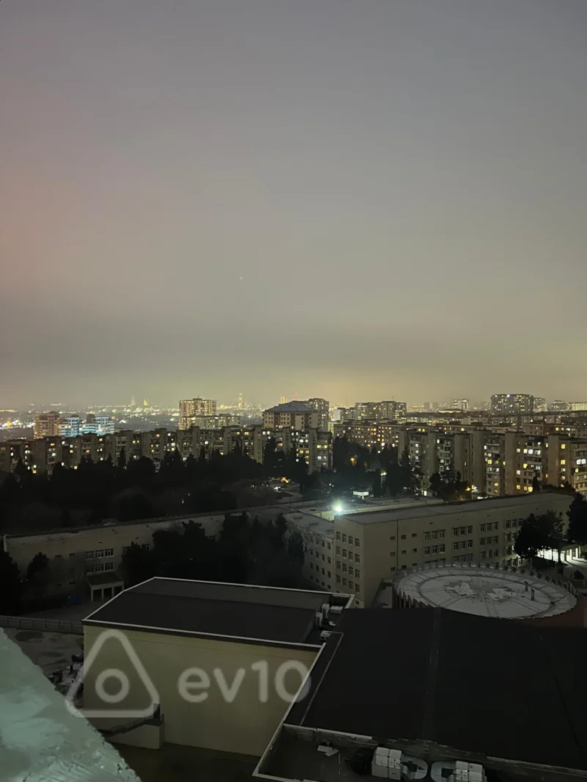 Satılır 2 otaqlı yeni tikili 52 m²