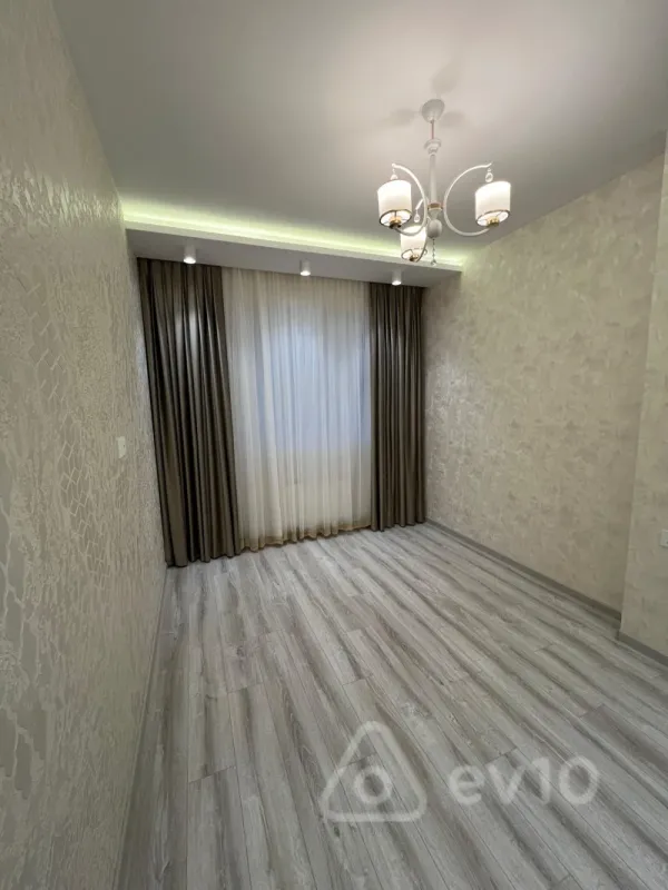 Satılır 2 otaqlı yeni tikili 52 m²
