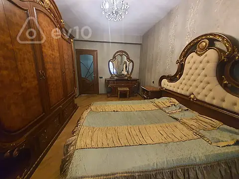 Kirayə verilir 3 otaqlı yeni tikili 110 m²