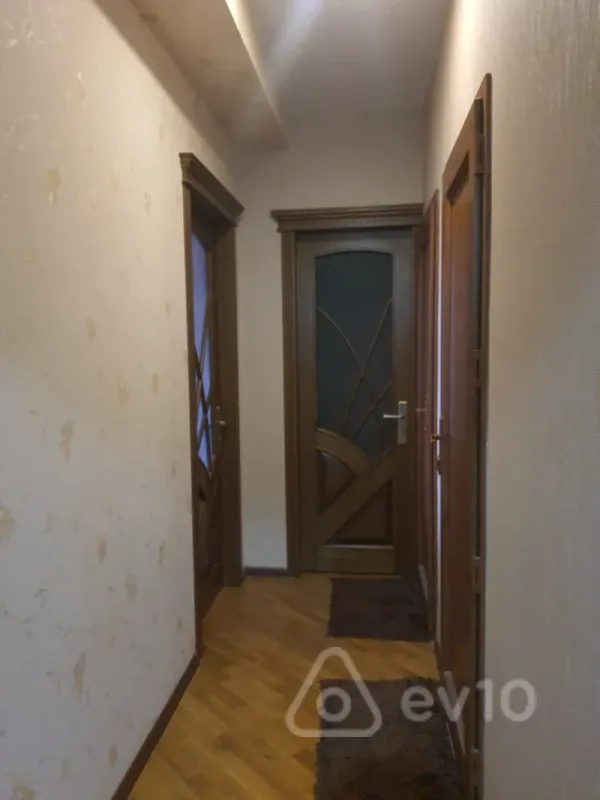 Kirayə verilir 3 otaqlı yeni tikili 110 m²