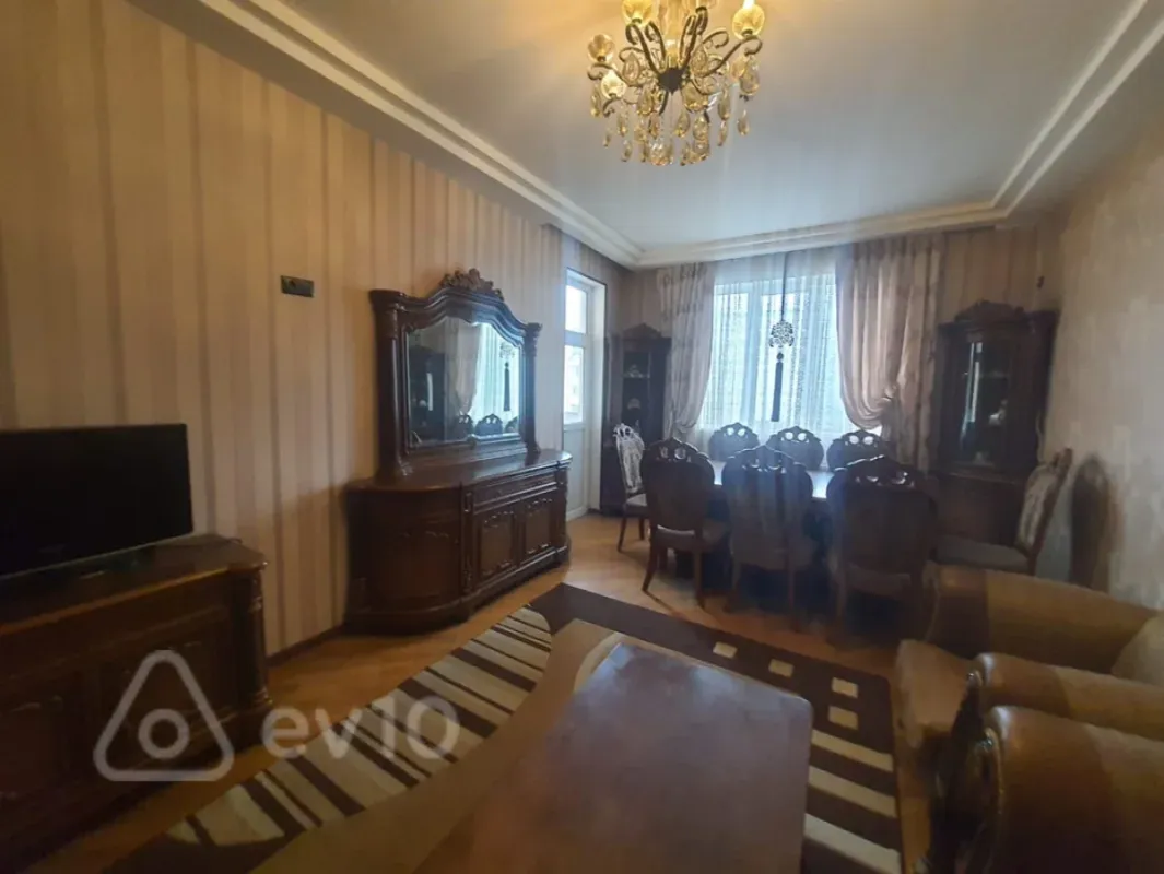 Kirayə verilir 3 otaqlı yeni tikili 110 m²