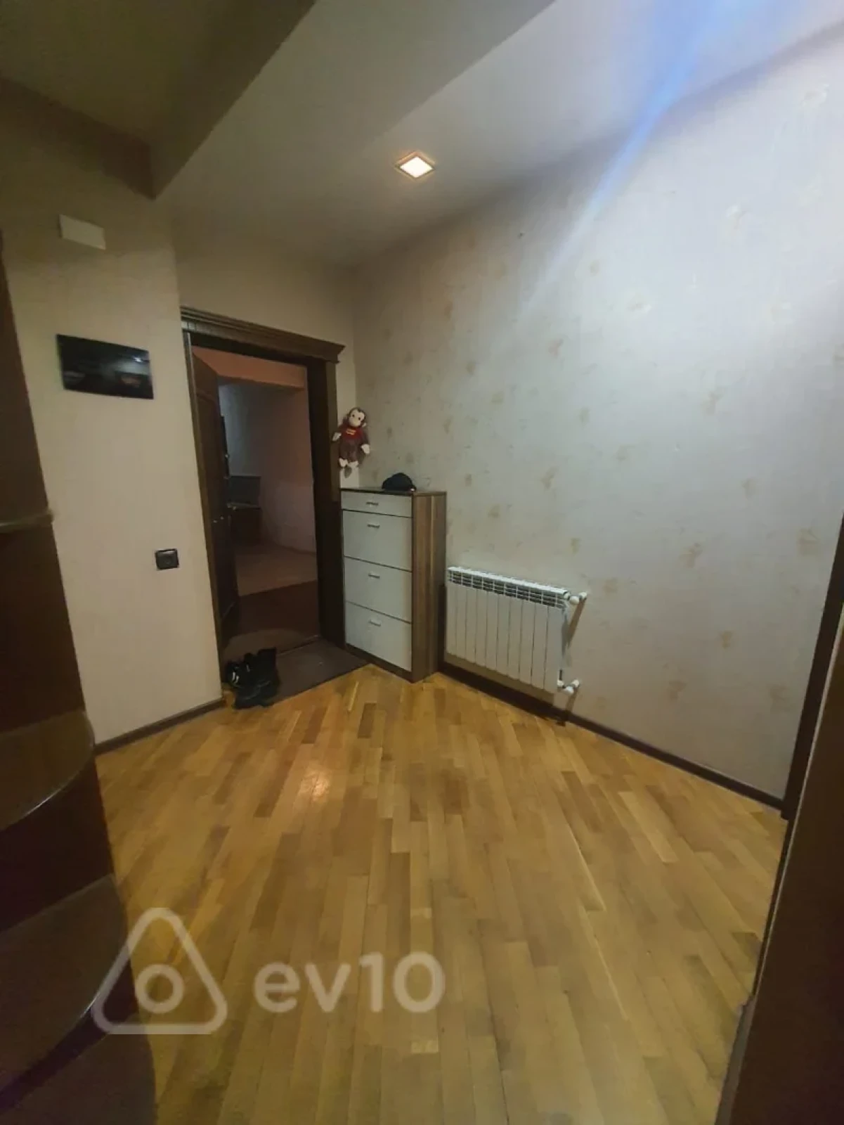 Kirayə verilir 3 otaqlı yeni tikili 110 m²