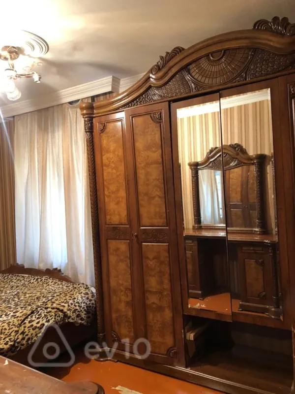 Kirayə verilir 2 otaqlı yeni tikili 70 m²