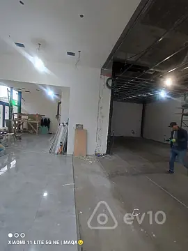 Kirayə verilir mənzil 170 m²