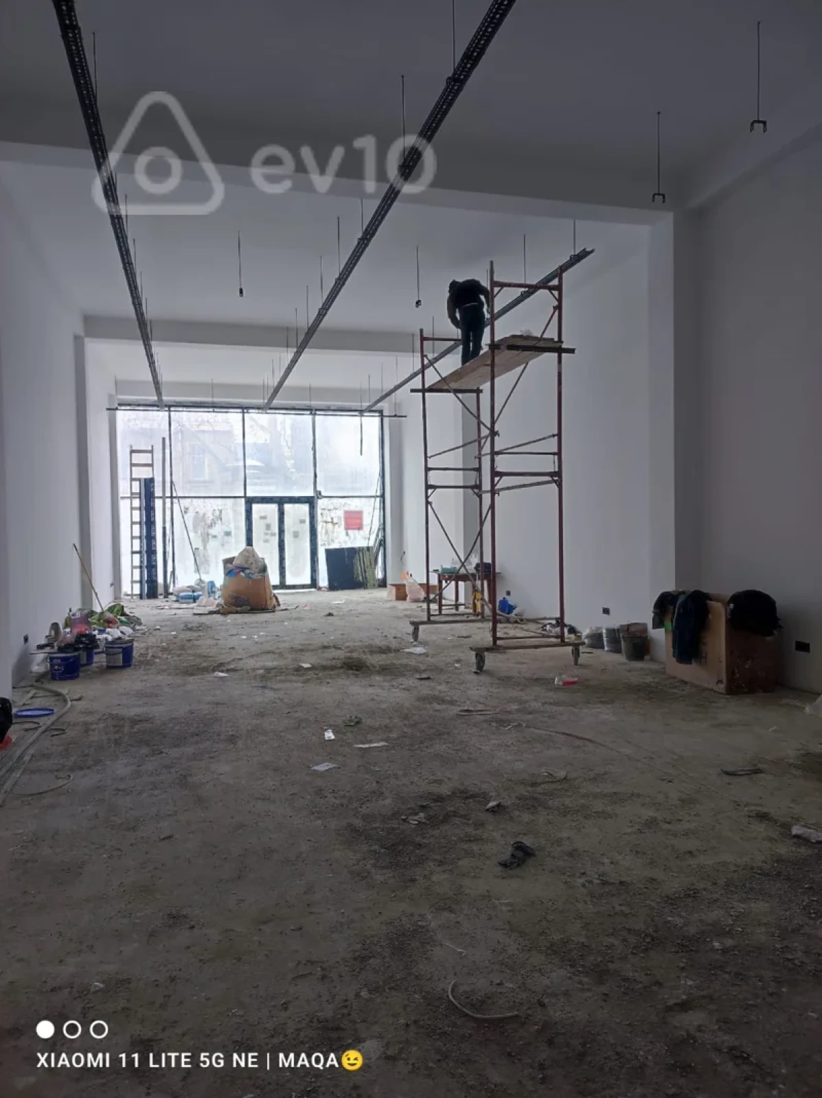 Kirayə verilir mənzil 165 m²