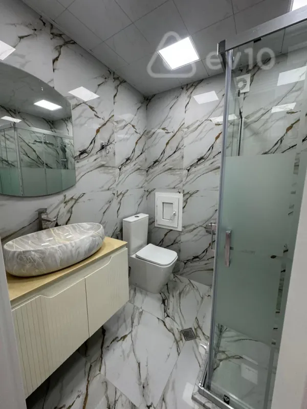 Satılır 3 otaqlı yeni tikili 85 m²