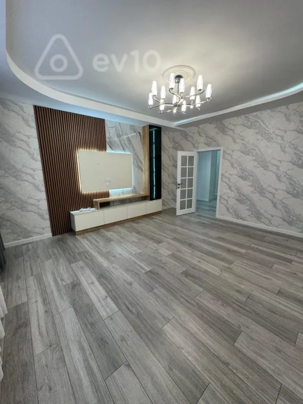 Satılır 3 otaqlı yeni tikili 85 m²