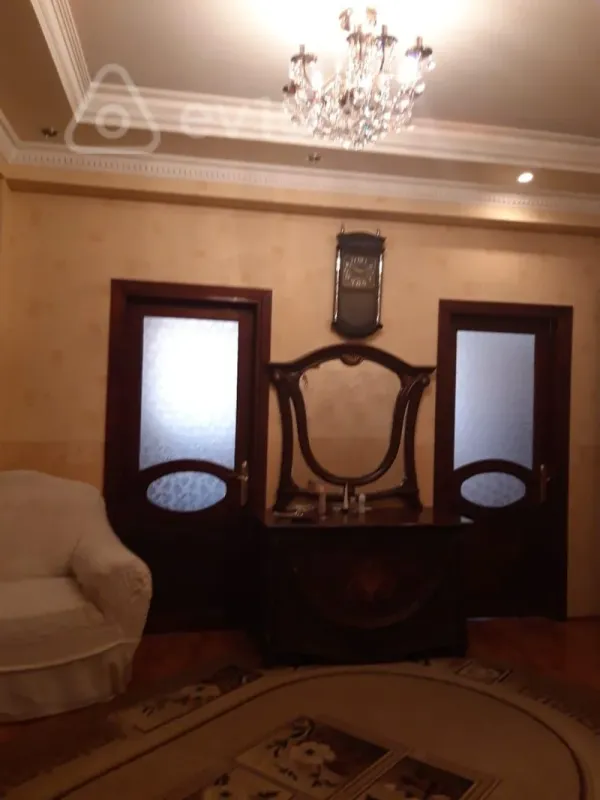 Satılır 2 otaqlı yeni tikili 77 m²