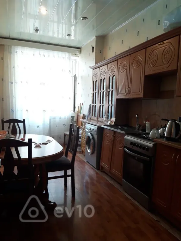 Satılır 2 otaqlı yeni tikili 77 m²