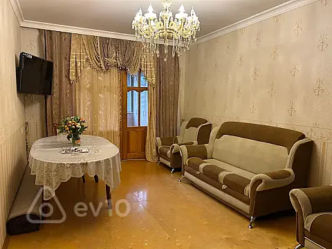 Kirayə verilir 3 otaqlı köhnə tikili 80 m² — Bakı, Nizami 3 otaq 80.00 m²