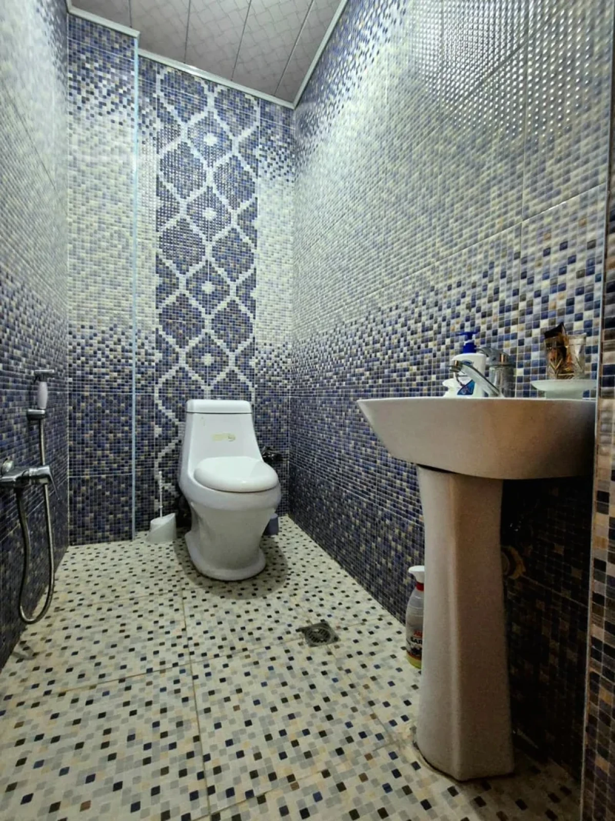 Satılır 2 otaqlı yeni tikili 94 m²