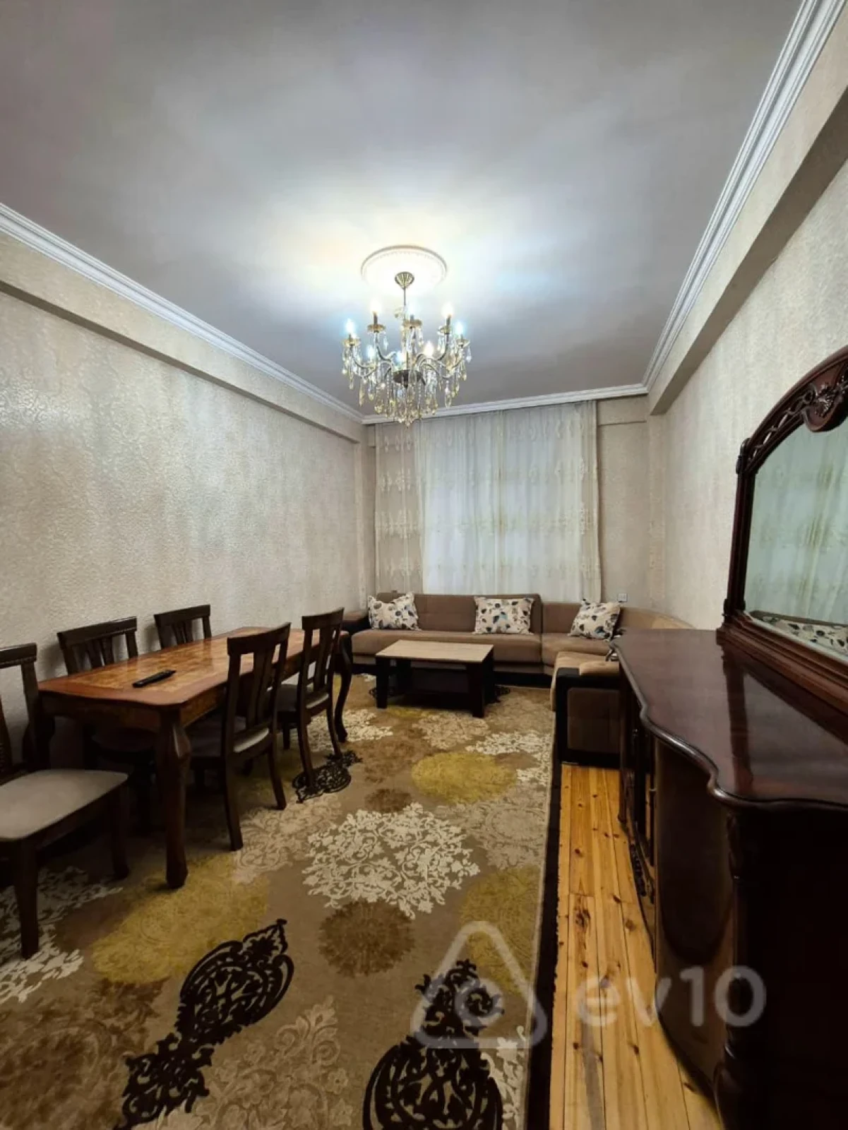 Satılır 2 otaqlı yeni tikili 94 m²