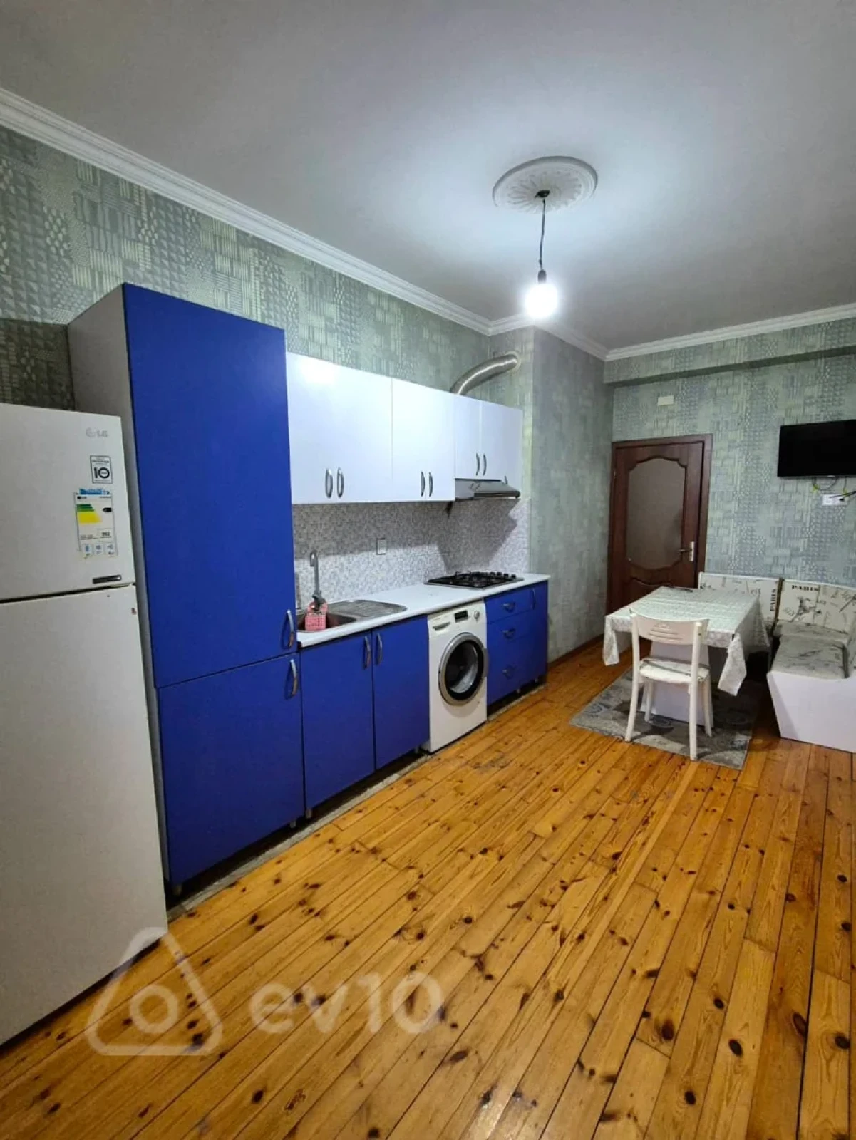Satılır 2 otaqlı yeni tikili 94 m²