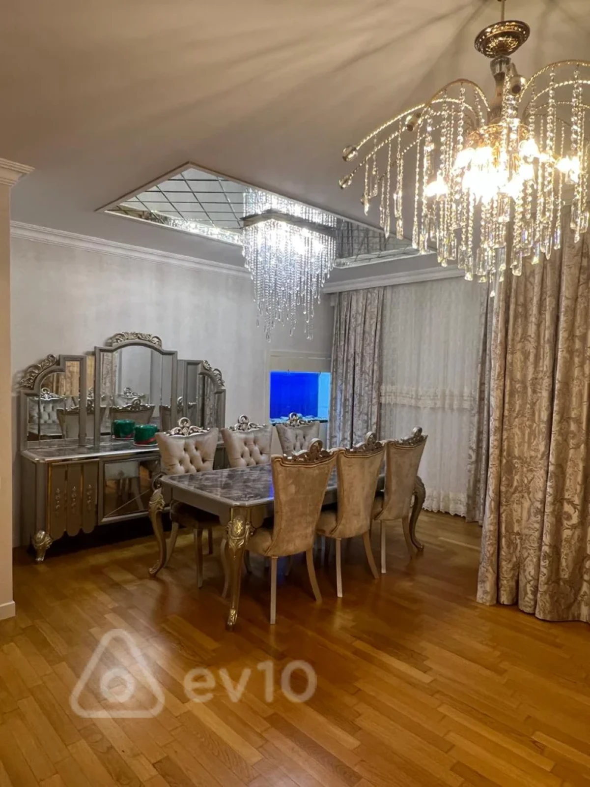 Satılır 3 otaqlı yeni tikili 142 m²