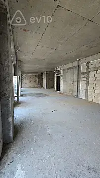 Satılır 3 otaqlı yeni tikili 145 m²