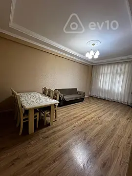 Kirayə verilir 2 otaqlı yeni tikili 80 m²