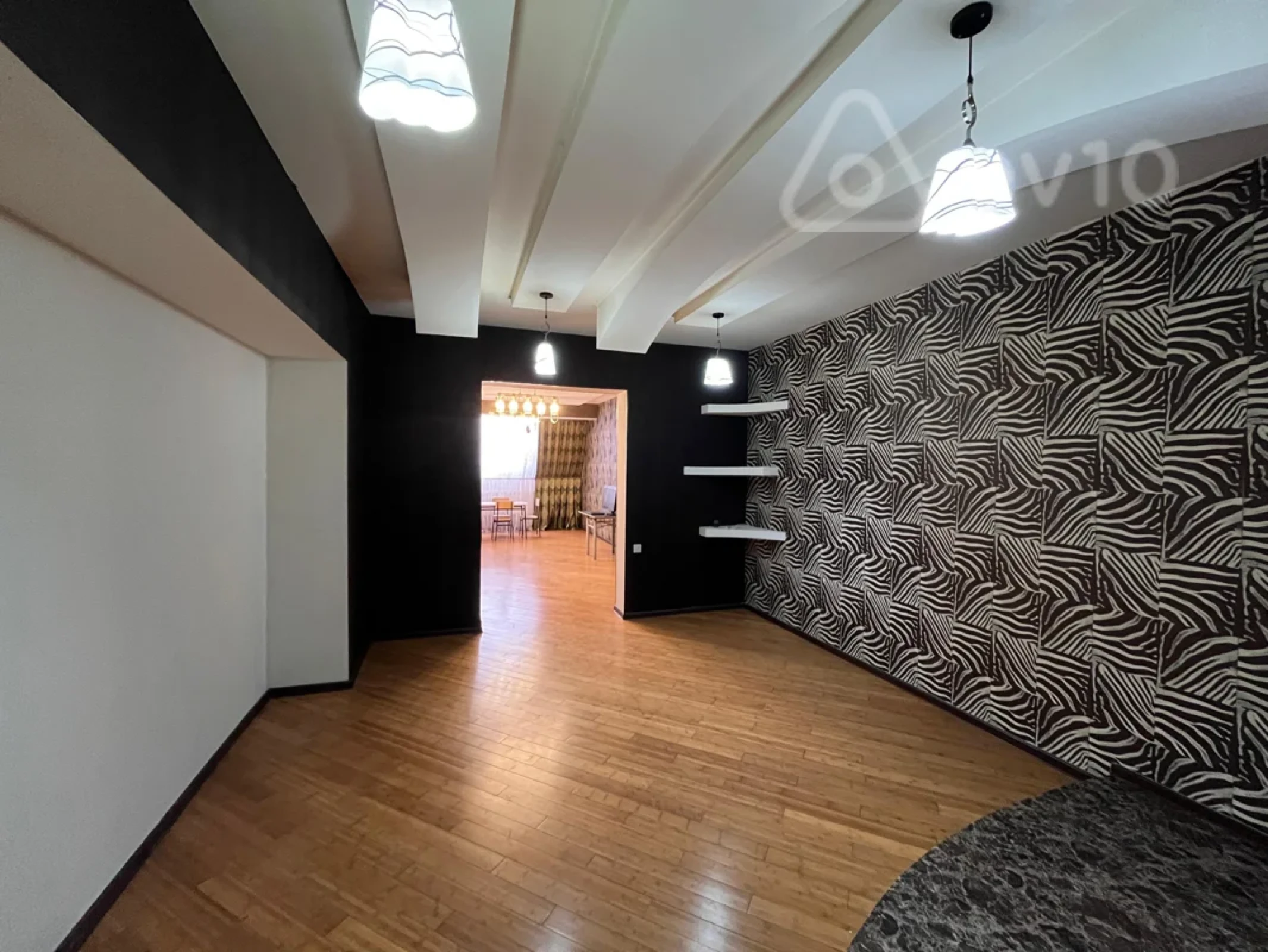 Kirayə verilir 3 otaqlı ofis 170 m²