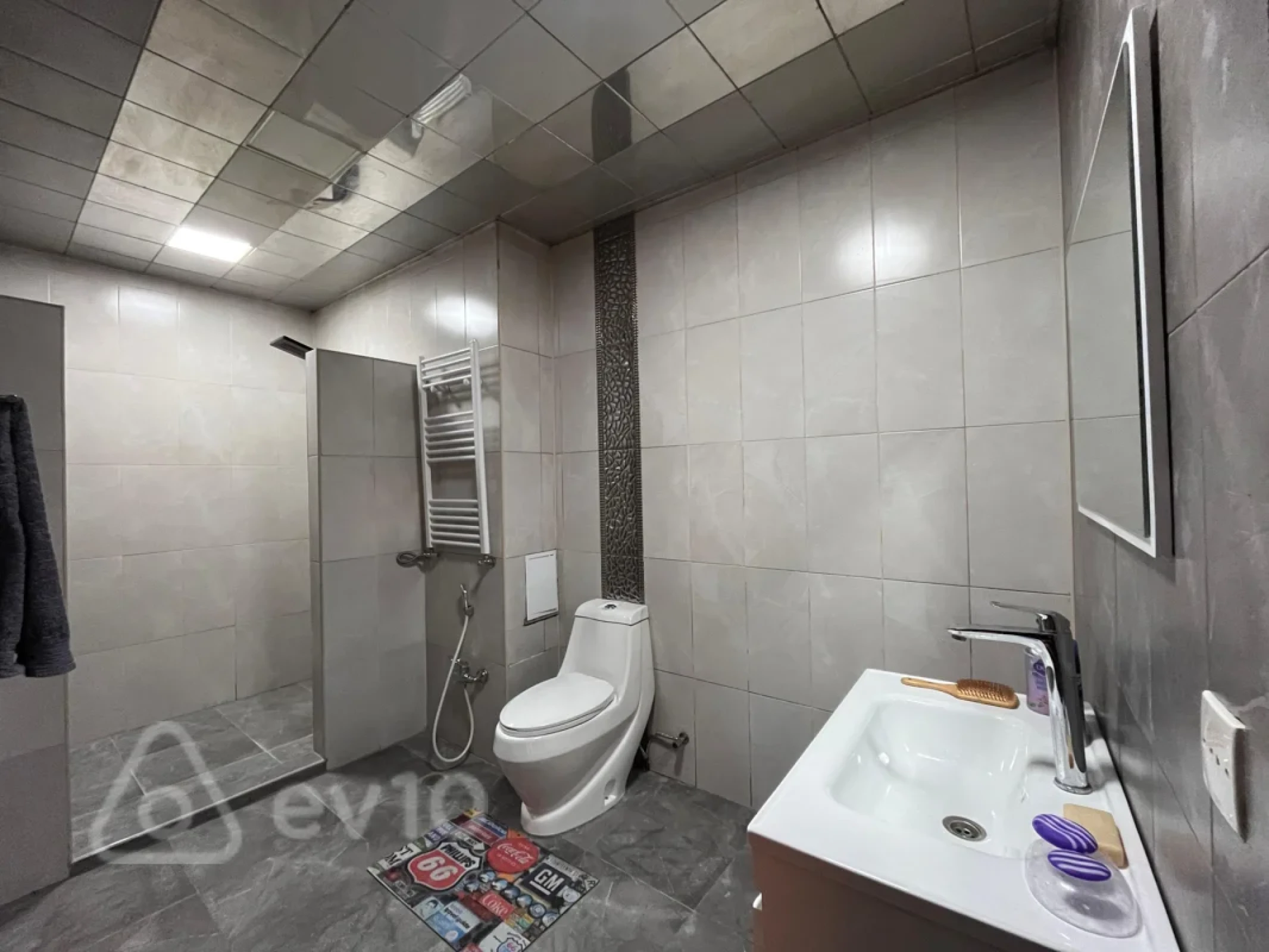 Kirayə verilir 3 otaqlı ofis 170 m²