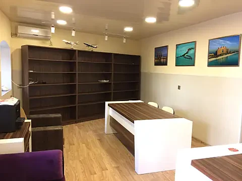 Kirayə verilir 1 otaqlı ofis 35 m² — Bakı, Səbail 1 otaq 35.00 m²