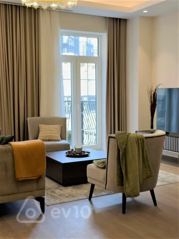 Kirayə verilir 2 otaqlı yeni tikili 110 m²