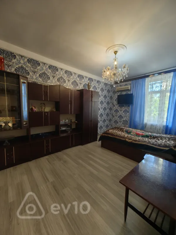 Kirayə verilir 1 otaqlı köhnə tikili 32 m²