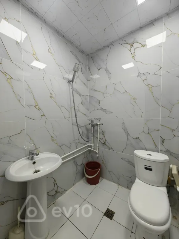 Kirayə verilir 1 otaqlı köhnə tikili 32 m²