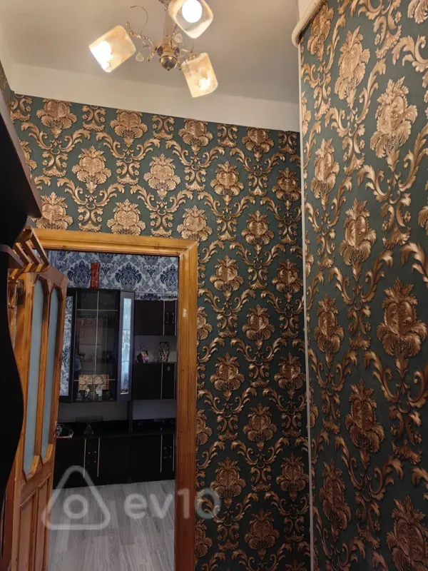 Kirayə verilir 1 otaqlı köhnə tikili 32 m²