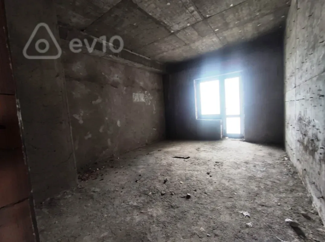 Satılır 5 otaqlı yeni tikili 255 m²