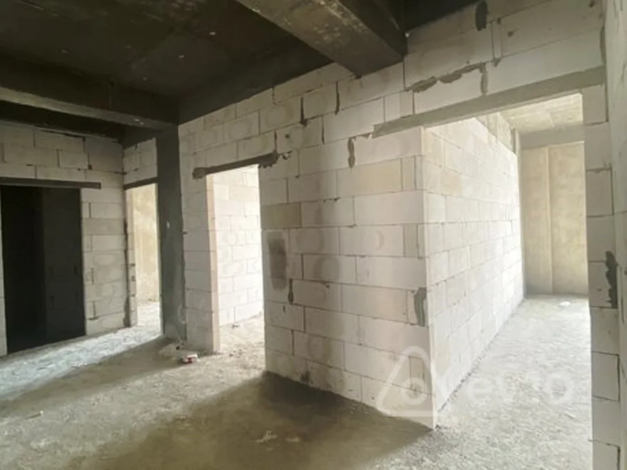 Satılır 4 otaqlı yeni tikili 210 m²